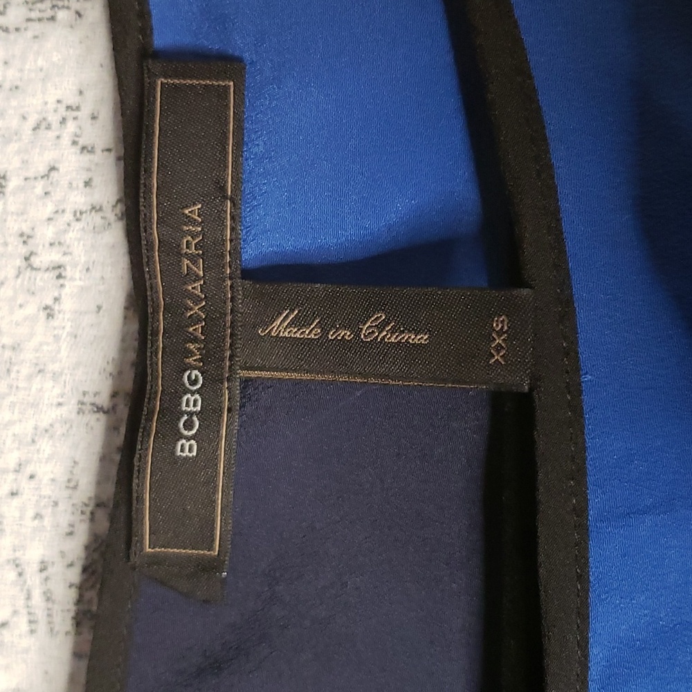 BCBG MaxAzria Blue & Black Colourblock Bat Wing Sleeve Mini Dress - Picture 7 of 10